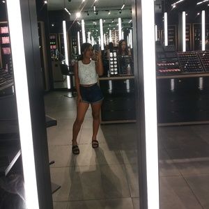 Meet your Posher, Odalys